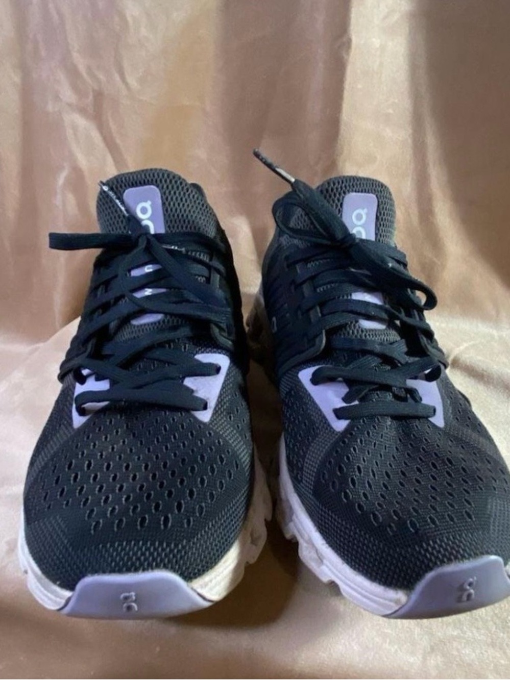 Women’s On Cloud Black and Light Purple Running Sneakers 7.5
